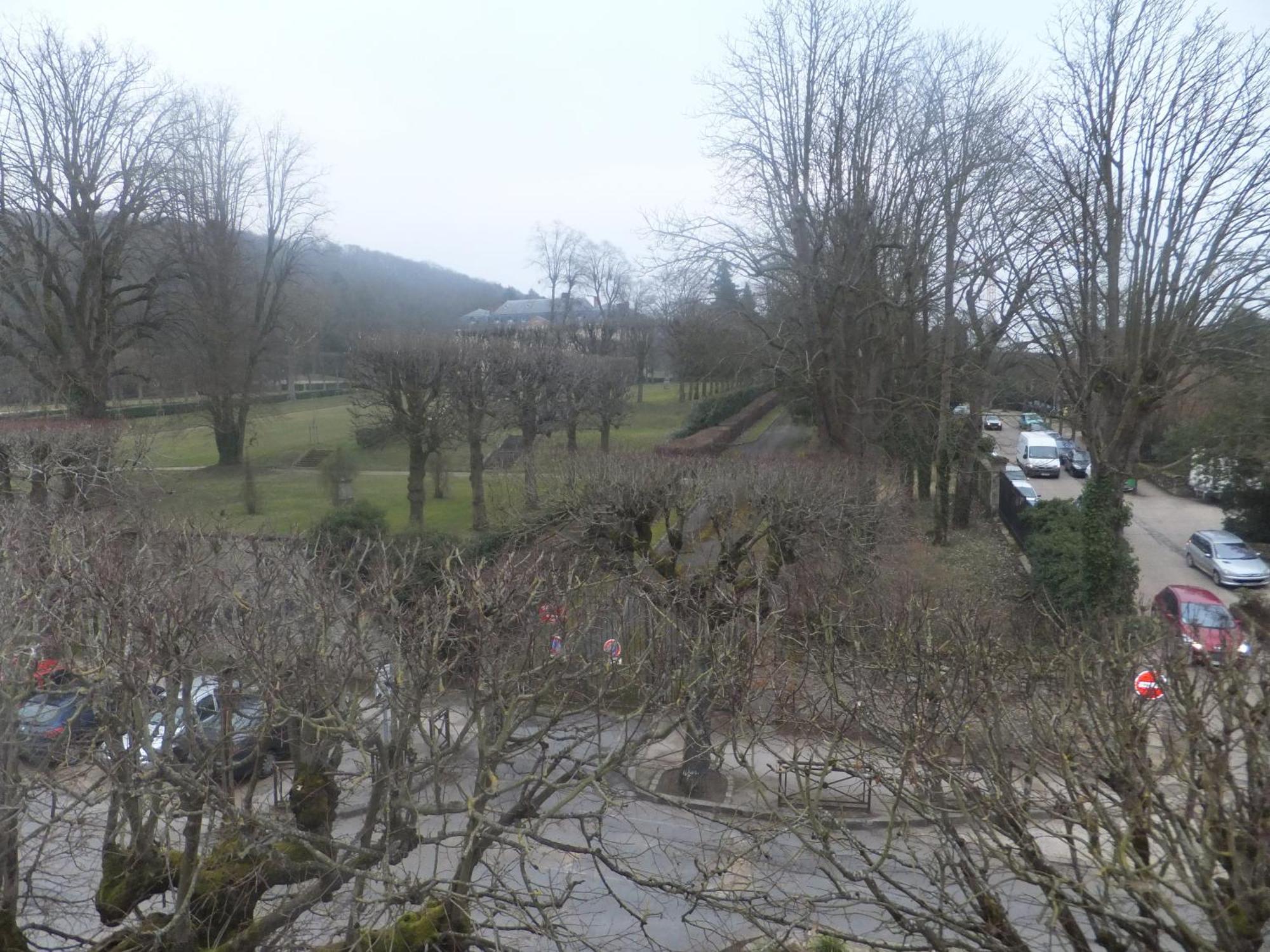 Hotel Le Village Gif-sur-Yvette Bagian luar foto