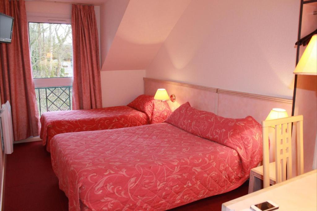 Hotel Le Village Gif-sur-Yvette Ruang foto